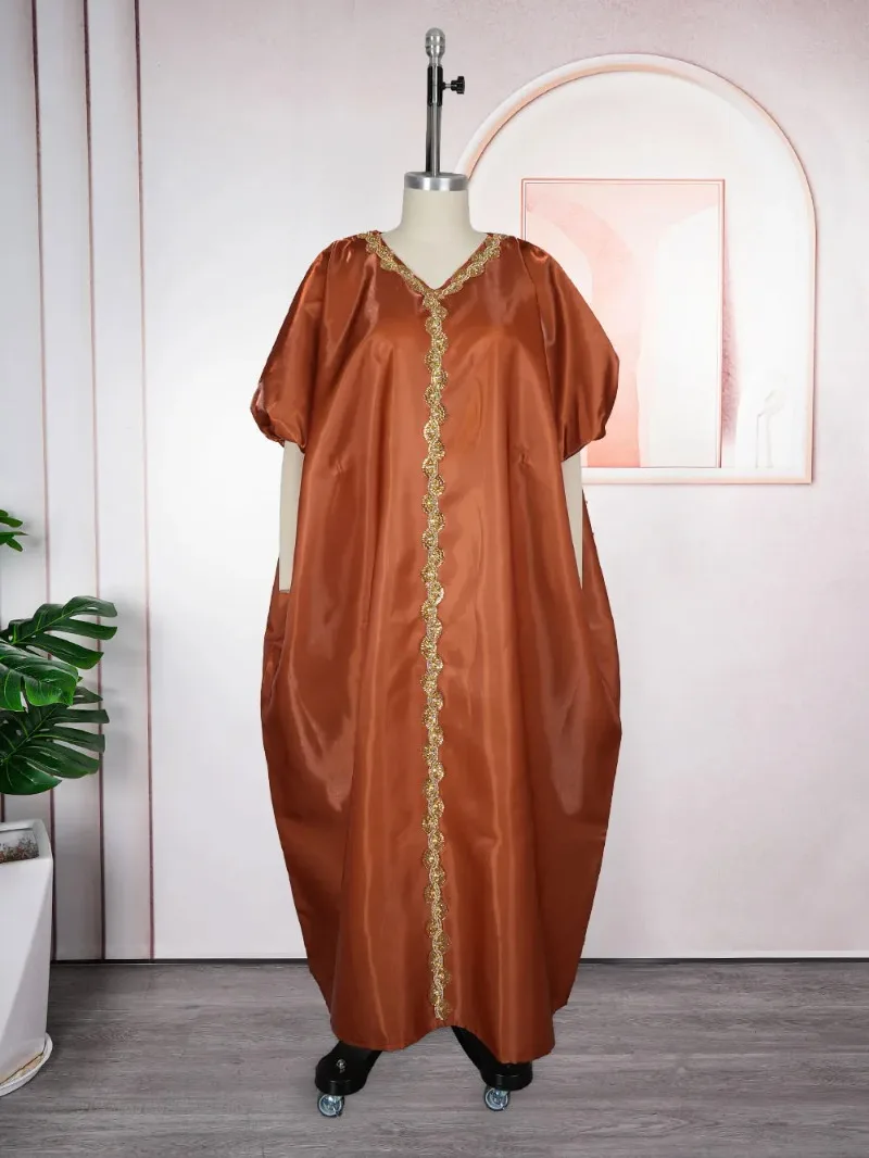 Abayas For Women Dubai Luxury 2026 African Muslim Fashion Dress Caftan Marocain Evening Party Dresses Boubou Robe Djellaba Femme
Abayas For Women Dubai Luxury 2026 African Muslim Fashion Dress Caftan Marocain Evening Party Dresses Boubou Robe Djellaba Femme