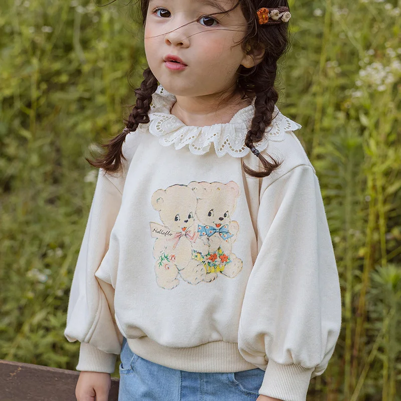 Kid Cut-Out lace Lapel Puffy sleeve Bear Long Sleeve Hoodie Spring Children's T-shirt Baby Girls Tops Kids Clothes
Kid Cut-Out lace Lapel Puffy sleeve Bear Long Sleeve Hoodie Spring Children's T-shirt Baby Girls Tops Kids Clothes