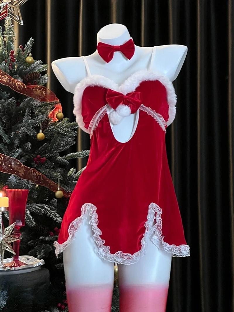 Милое бархатное платье с бретелькой на шее для женщин, рождественская сексуальная пара, ролевая форма, новая популярная романтическая ночная пижама для свиданий, чистое желание
Милое бархатное платье с бретелькой на шее для женщин, рождественская сексуальная пара, ролевая форма, новая популярная романтическая ночная пижама для свиданий, чистое желание