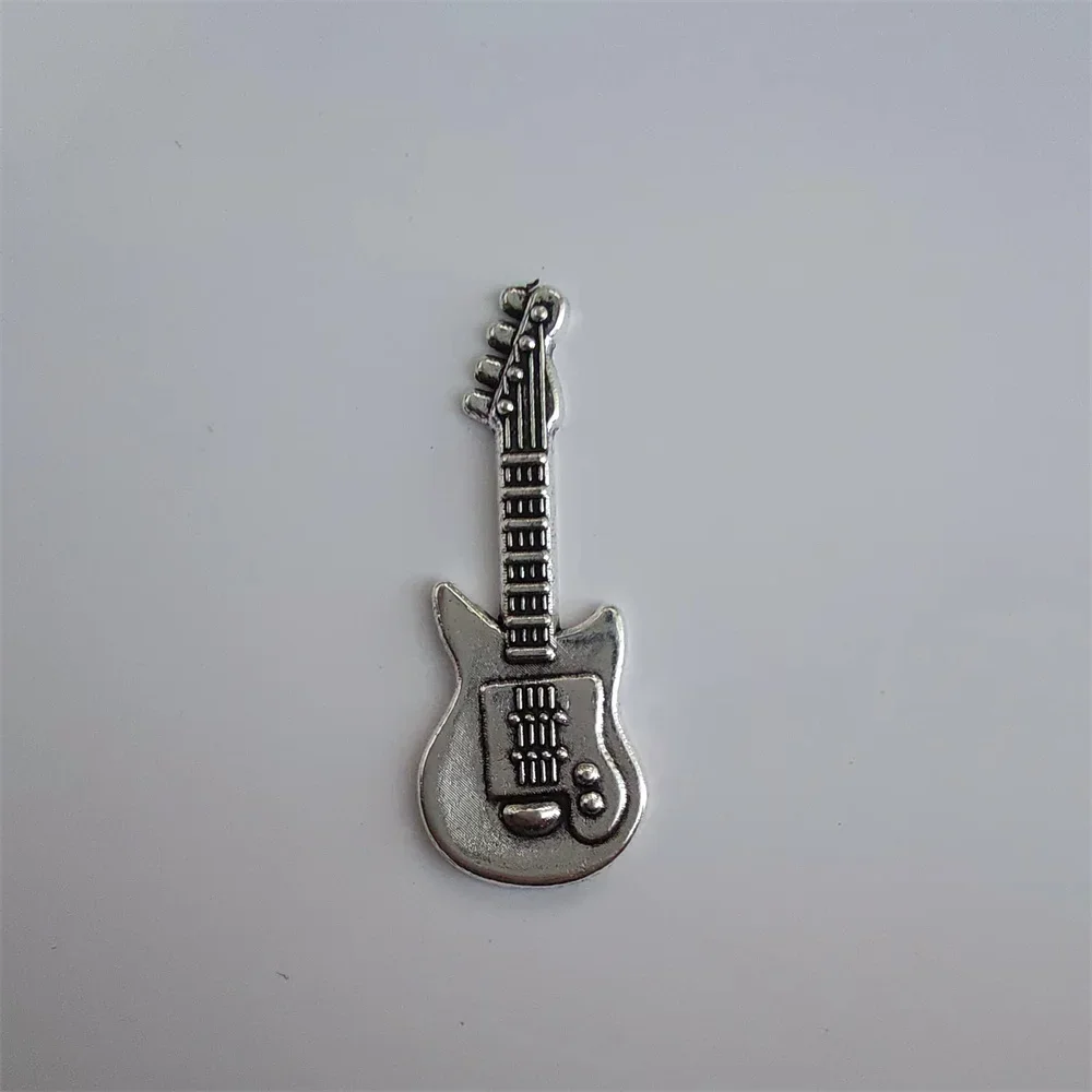 Fashion Silver 3D Carving Guitar Metal Badge For ZP Kerosene Grind Wheel Lighter DIY Handmade Decor Accessory Smoking Gadget 
Fashion Silver 3D Carving Guitar Metal Badge For ZP Kerosene Grind Wheel Lighter DIY Handmade Decor Accessory Smoking Gadget