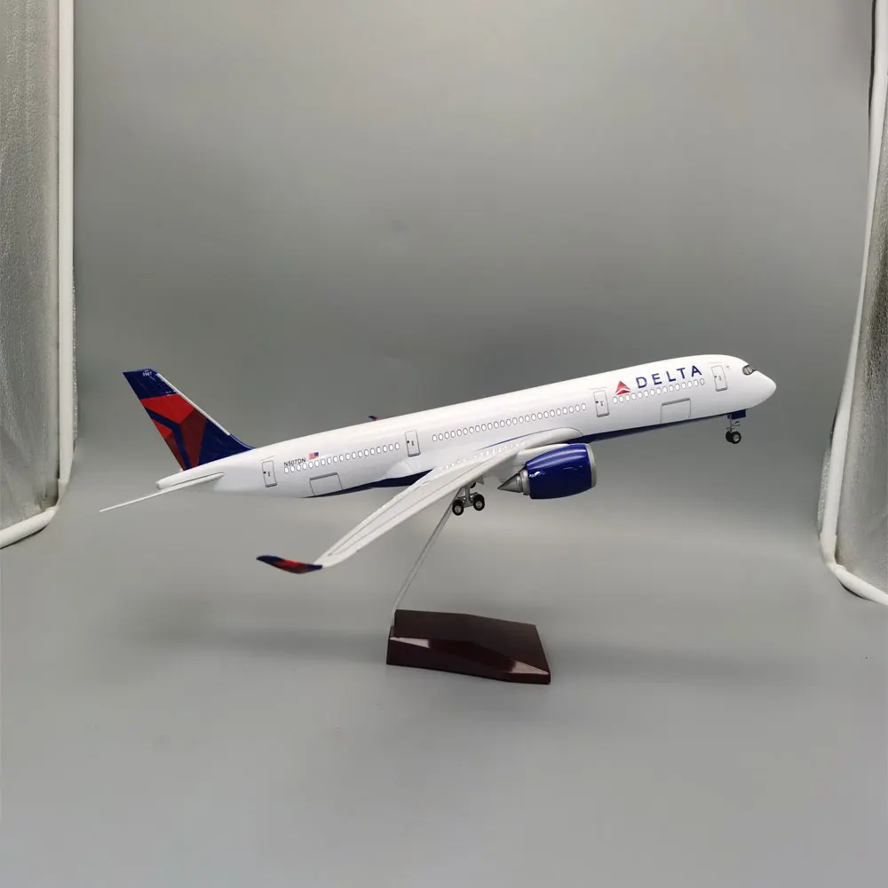 Model Airplane 47CM Scale Aircraft Model A350 Delta Airlines Children toys Die-cast Resin Adults Fun Plane Collection for Gift
Model Airplane 47CM Scale Aircraft Model A350 Delta Airlines Children toys Die-cast Resin Adults Fun Plane Collection for Gift