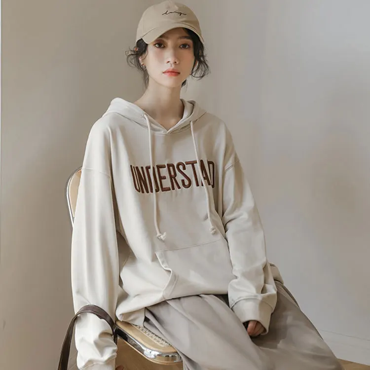 New Korean style fashion hooded letter embroidery loose casual sweater women's Hong Kong style large size sweater tide
New Korean style fashion hooded letter embroidery loose casual sweater women's Hong Kong style large size sweater tide