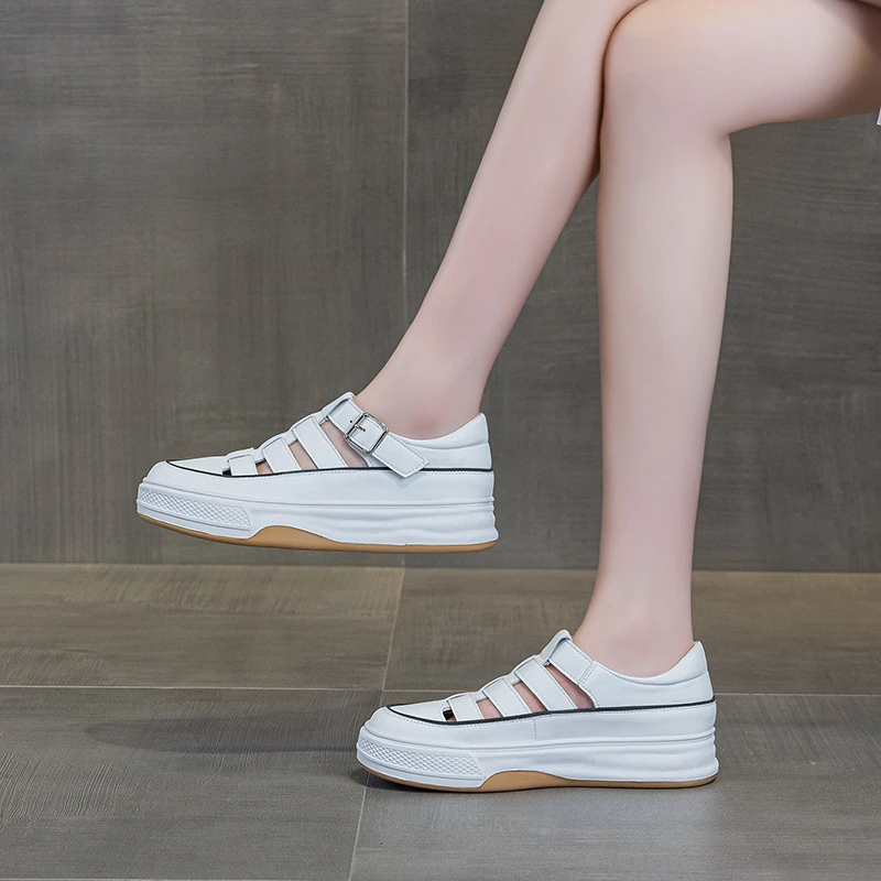 White Hollow Out Platform Sandals New Summer Thick Sole Casual Sneakers Adjustable Buckle Strap Breathable Closed Toe Sporty
White Hollow Out Platform Sandals New Summer Thick Sole Casual Sneakers Adjustable Buckle Strap Breathable Closed Toe Sporty
