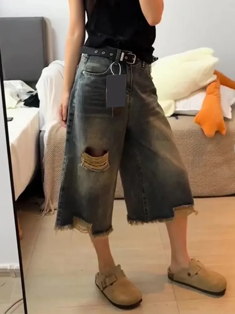 Retro American Design Faded Denim Jeans Women Summer Spicy Loose Lazy Feeling Seven-Foot Pants High Waist Loose Fit Jeans
Retro American Design Faded Denim Jeans Women Summer Spicy Loose Lazy Feeling Seven-Foot Pants High Waist Loose Fit Jeans