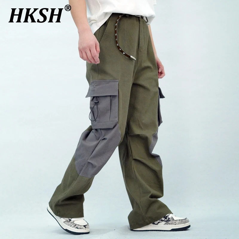 HKSH Spring New Man Tide Three Dimensional Multi Pockets Contrasting Color Safari Style Wide Leg Cargo Pants Trendy Loose HK4837
HKSH Spring New Man Tide Three Dimensional Multi Pockets Contrasting Color Safari Style Wide Leg Cargo Pants Trendy Loose HK4837