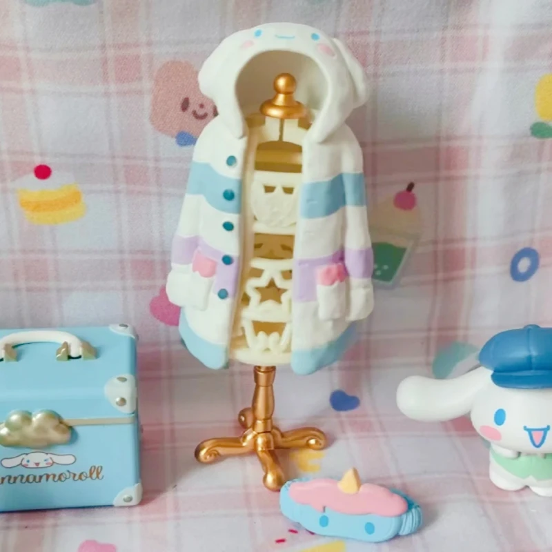Sanrio Cinnamoroll Mini Scene Blind Box Collectible Figure Re-Ment Desktop Decor Model Toy for Birthday Gifts
Sanrio Cinnamoroll Mini Scene Blind Box Collectible Figure Re-Ment Desktop Decor Model Toy for Birthday Gifts