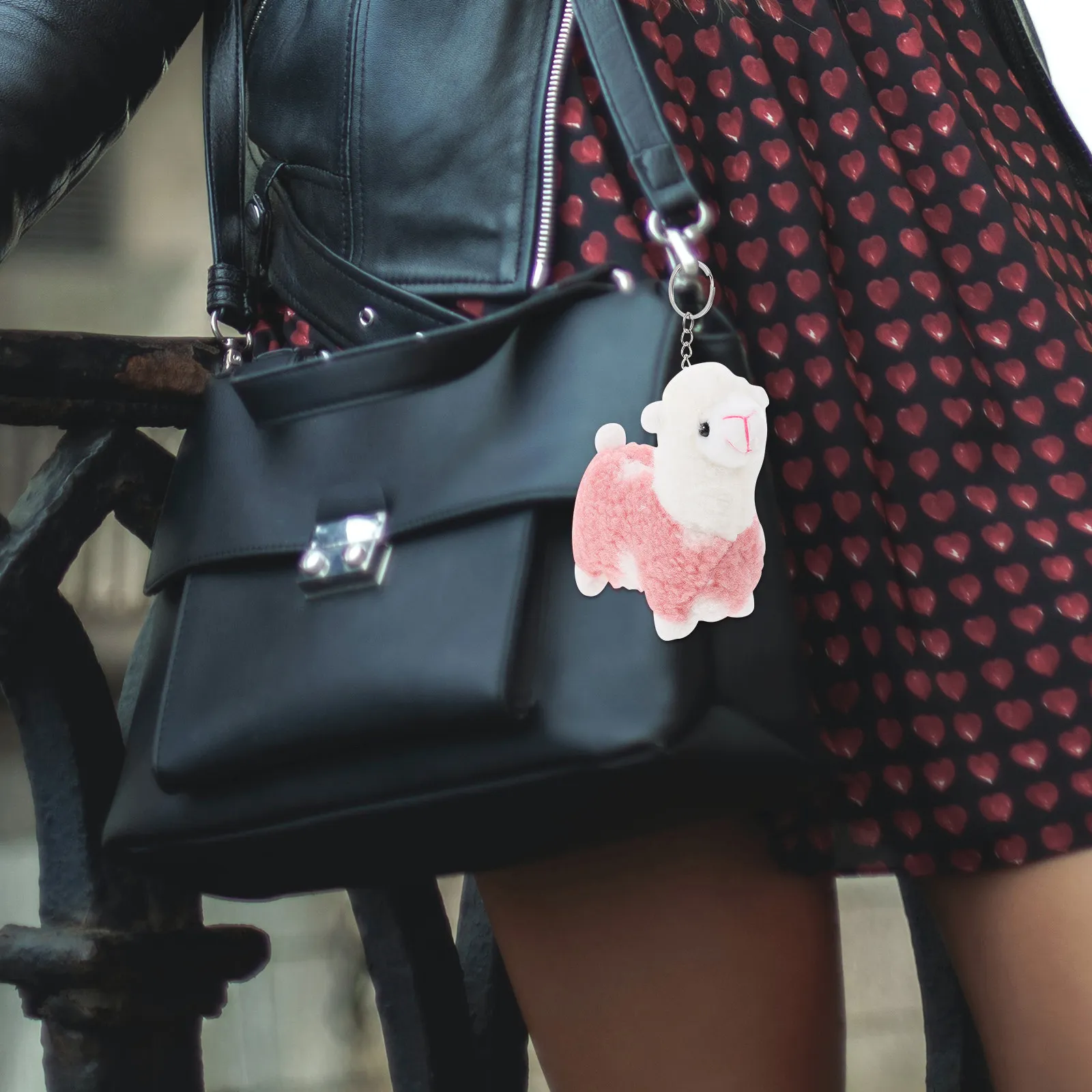 2Pcs Alpaca Shaped Key Ring Hanging Pendant Lightweight Decorative Keychain for Keys Bags Schoolbags Car Accessories Fashion
2Pcs Alpaca Shaped Key Ring Hanging Pendant Lightweight Decorative Keychain for Keys Bags Schoolbags Car Accessories Fashion