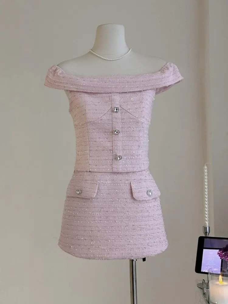 High Quality French Fashion Tweed Two Piece Set For Women Top + Mini Skirt Sets Ladies Y2K Korean Elegant Sweet 2 Piece Suits
High Quality French Fashion Tweed Two Piece Set For Women Top + Mini Skirt Sets Ladies Y2K Korean Elegant Sweet 2 Piece Suits