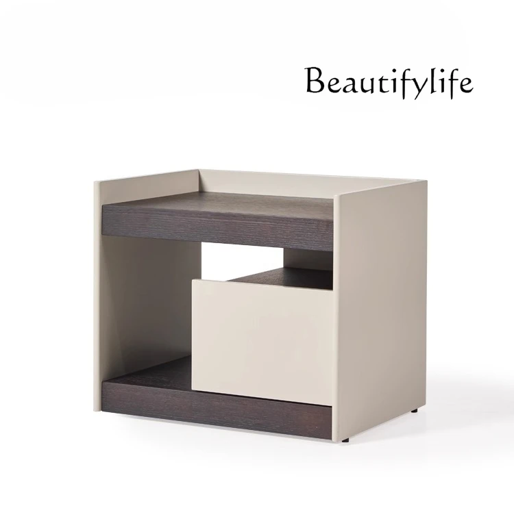 Italian bedside table solid wood simple modern minimalist home bedroom designer creative high-end bedside locker
Italian bedside table solid wood simple modern minimalist home bedroom designer creative high-end bedside locker