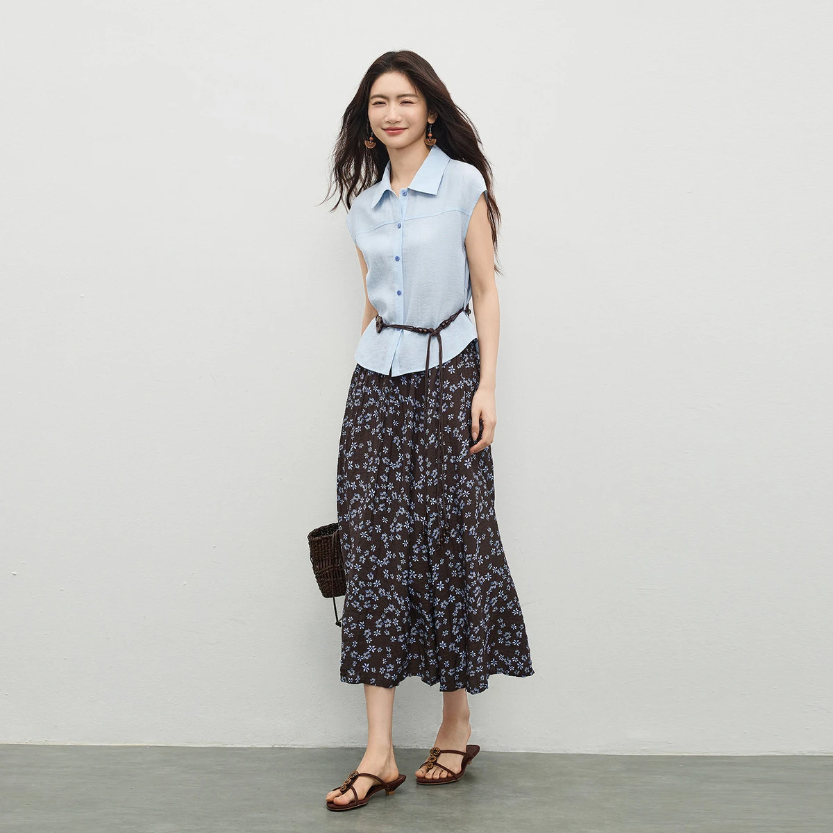 SENTUBILA Women's Fashion Casual 2 Piece Matching Set Loose Lapel Collar Short Sleeve Shirt Pleated Print A Line Skirt 162ZK6037
SENTUBILA Women's Fashion Casual 2 Piece Matching Set Loose Lapel Collar Short Sleeve Shirt Pleated Print A Line Skirt 162ZK6037