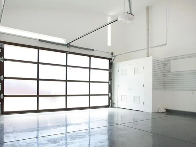 Outdoor Hurricane Impact Resistant Garage Doors Motor Driven Sliding Rail Garage Doors Anti Peep Tempered Glass Garage Doors
Outdoor Hurricane Impact Resistant Garage Doors Motor Driven Sliding Rail Garage Doors Anti Peep Tempered Glass Garage Doors