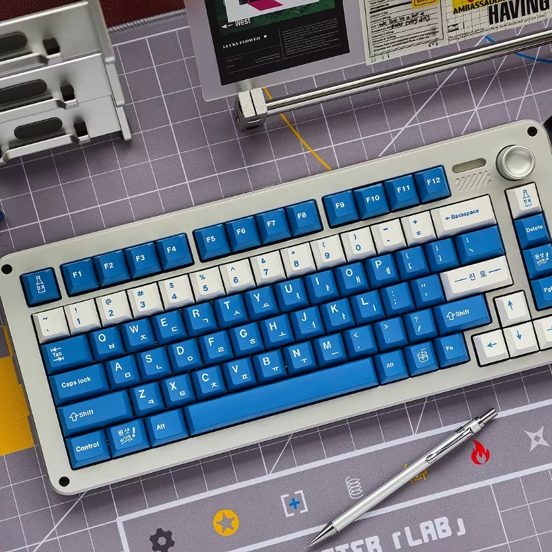 Набор синих минималистичных тематических кейкапов с индивидуальной сублимацией из PBT, профиль Cherry, для механических клавиатур, аксессуары для DIY-сборки
Набор синих минималистичных тематических кейкапов с индивидуальной сублимацией из PBT, профиль Cherry, для механических клавиатур, аксессуары для DIY-сборки