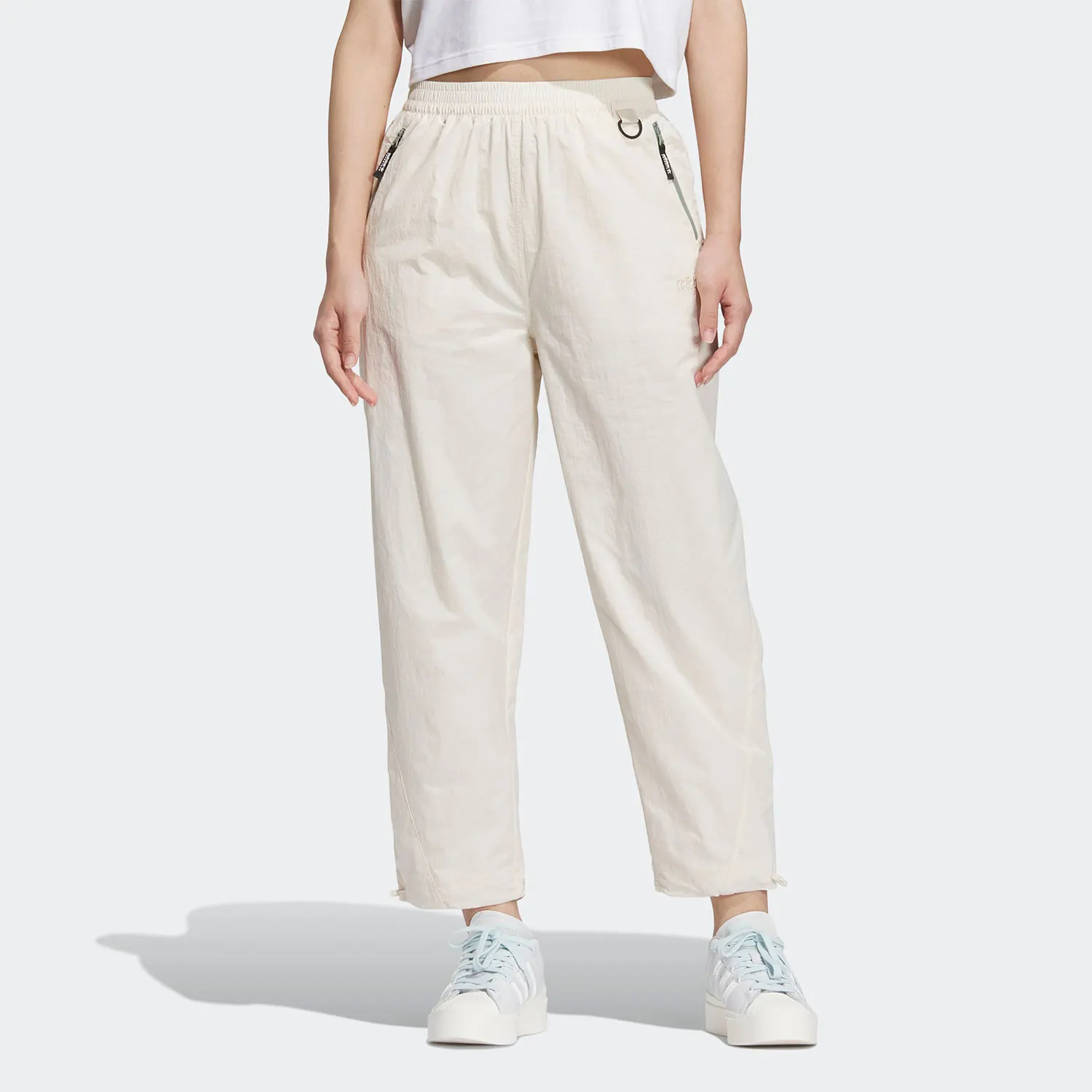 Adidas Authentic Three Leaves Current Season New Style Women's Sports Pants IK8609
Adidas Authentic Three Leaves Current Season New Style Women's Sports Pants IK8609