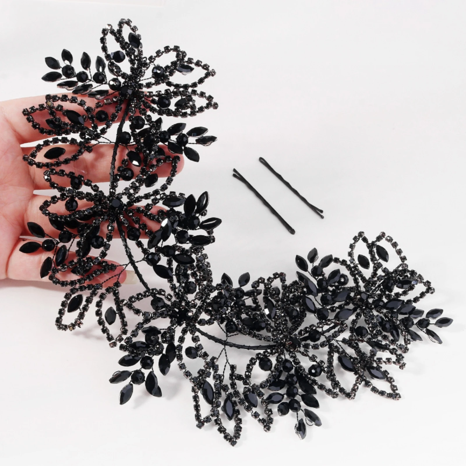 Rhinestone Headband Flexible Headband with Hairpin Pins Hair Crown Handmade Accessories Lace for Brides, Weddings, Prom
Rhinestone Headband Flexible Headband with Hairpin Pins Hair Crown Handmade Accessories Lace for Brides, Weddings, Prom