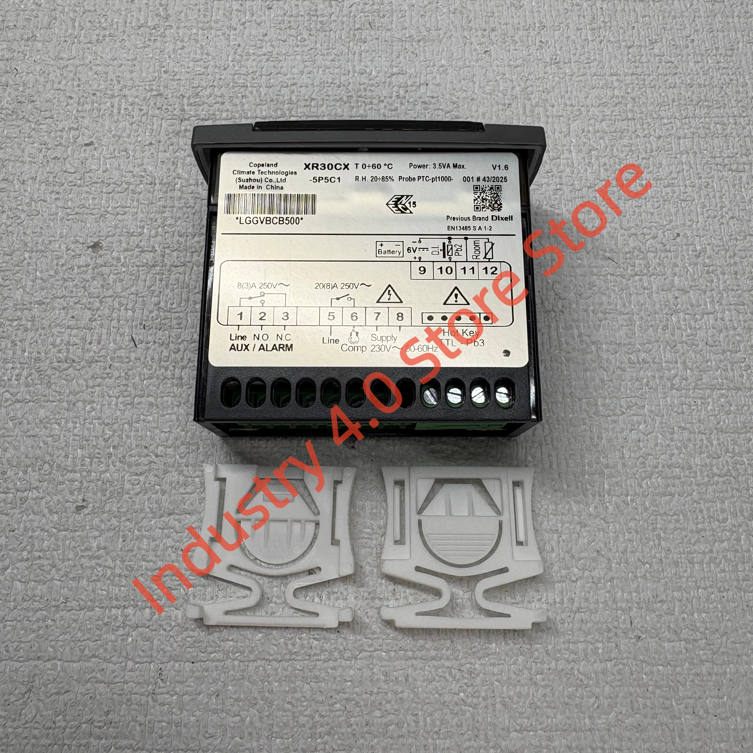XR30CX-5P5C1 Temperature controller New original
XR30CX-5P5C1 Temperature controller New original