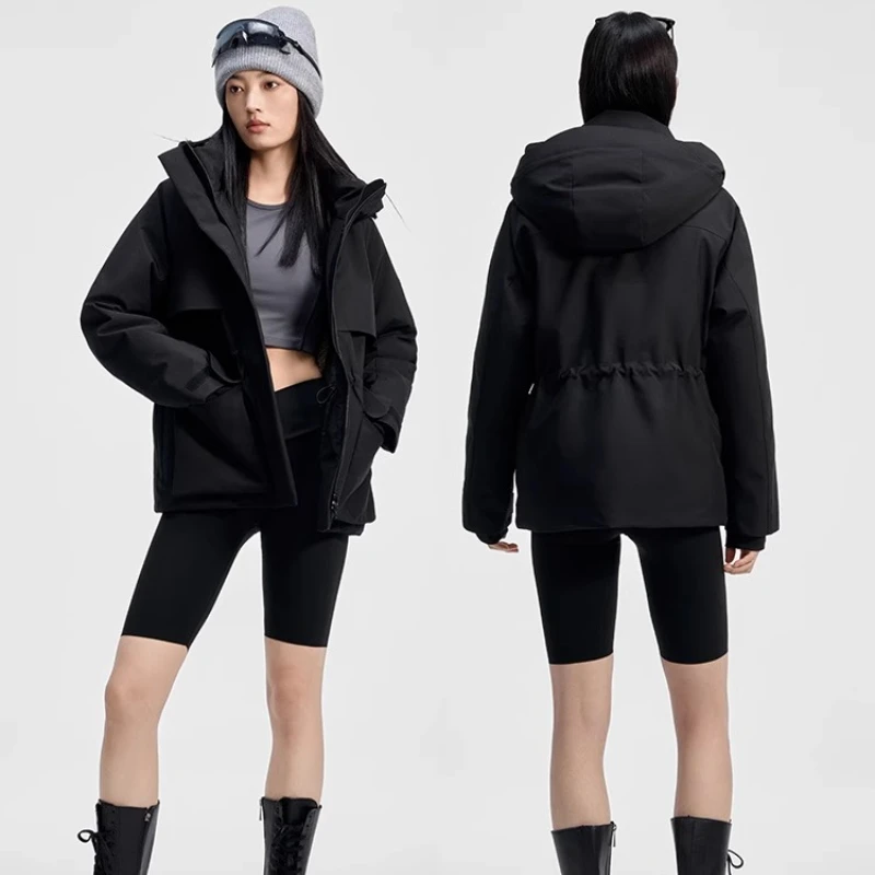 Короткая куртка-пуховик Chericom на гусином пуху с 3D надписью, планка на молнии, манжеты на липучке, внутренние карманы, нагревательное пальто Y309770Y 
Короткая куртка-пуховик Chericom на гусином пуху с 3D надписью, планка на молнии, манжеты на липучке, внутренние карманы, нагревательное пальто Y309770Y