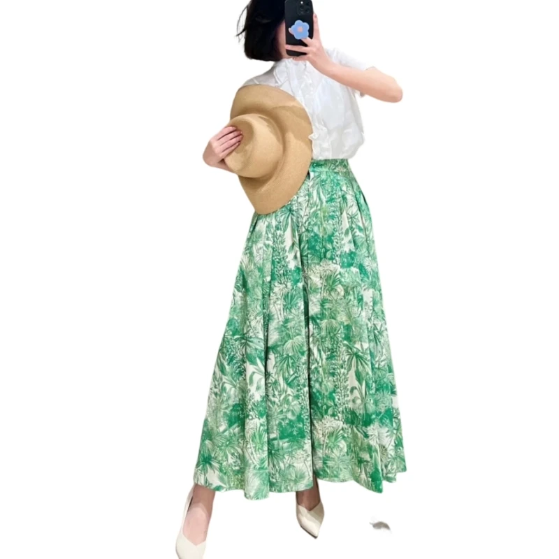 2023 Holiday wind elegant cotton skirt and pure and quietly elegant of design and color green
2023 Holiday wind elegant cotton skirt and pure and quietly elegant of design and color green