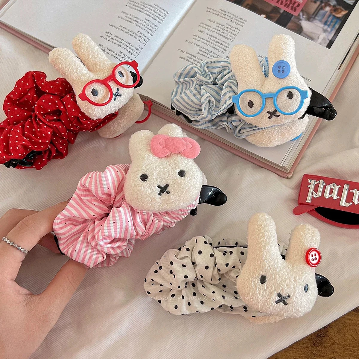 1 шт., милая заколка для волос с мультяшным кроликом для девочек, хвост или булочка на затылке, заколка-банан, аксессуар для волос
1 шт., милая заколка для волос с мультяшным кроликом для девочек, хвост или булочка на затылке, заколка-банан, аксессуар для волос