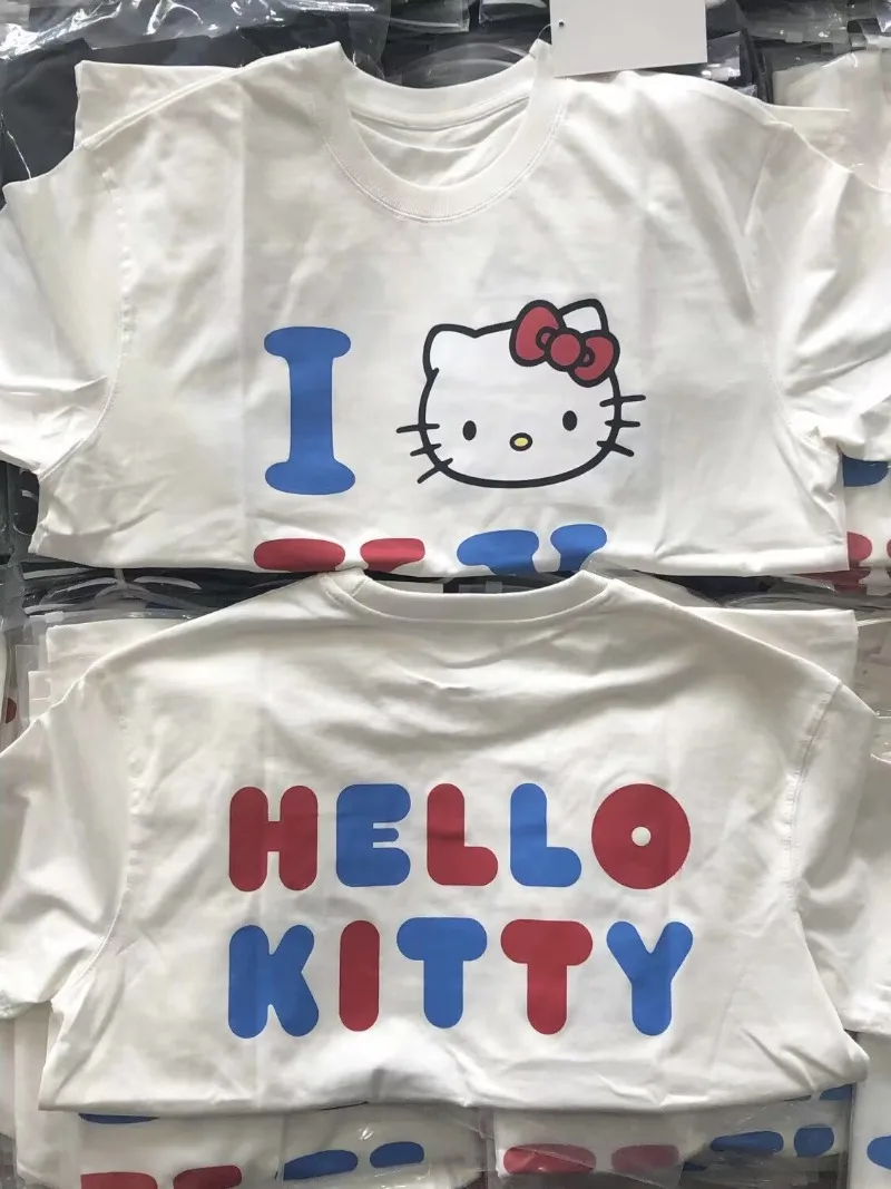 Негабаритная японская милая футболка с короткими рукавами и принтом «Hello Kitty», новые летние мужские и женские топы из чистого хлопка, женская одежда
Негабаритная японская милая футболка с короткими рукавами и принтом «Hello Kitty», новые летние мужские и женские топы из чистого хлопка, женская одежда