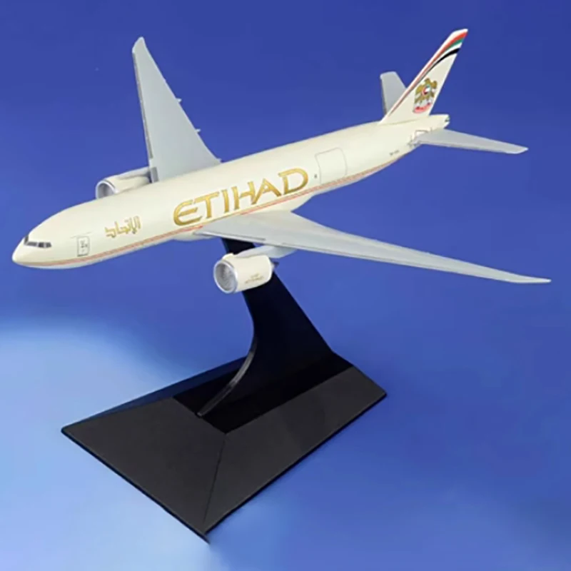14 см B777F модель самолета, готовая модель из сплава, модель пассажирского самолета для демонстрации коллекций или подарков
14 см B777F модель самолета, готовая модель из сплава, модель пассажирского самолета для демонстрации коллекций или подарков