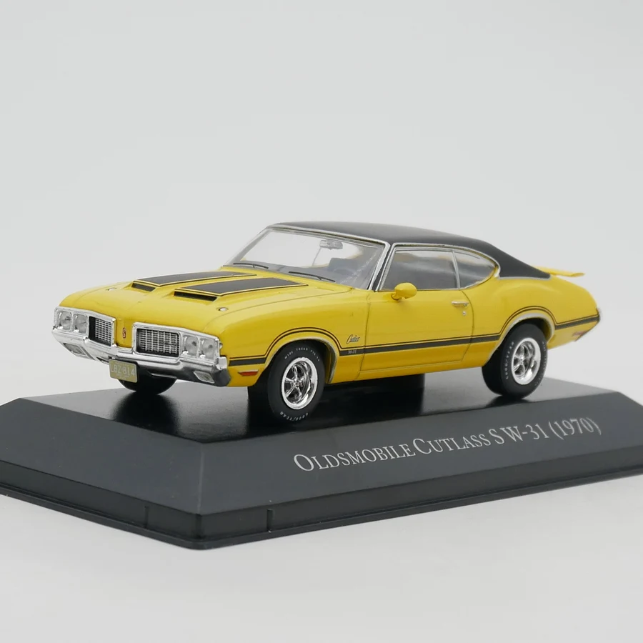 Масштаб 1:43 литая Литой Сплав Oldsmobile Cutlass S W31 1970 игрушки модель автомобиля классика ностальгия подарки для взрослых сувенир статический дисплей
Масштаб 1:43 литая Литой Сплав Oldsmobile Cutlass S W31 1970 игрушки модель автомобиля классика ностальгия подарки для взрослых сувенир статический дисплей