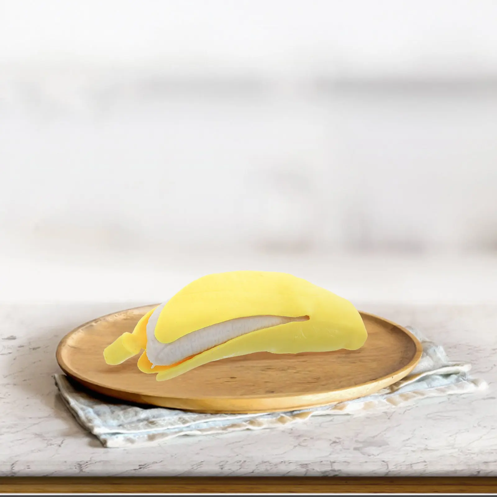 Realistic Fake Banana Lifelike Peeled Fruit Prank Prop Creative Decorative Artificial Banana for Kitchen Party Display Decor
Realistic Fake Banana Lifelike Peeled Fruit Prank Prop Creative Decorative Artificial Banana for Kitchen Party Display Decor