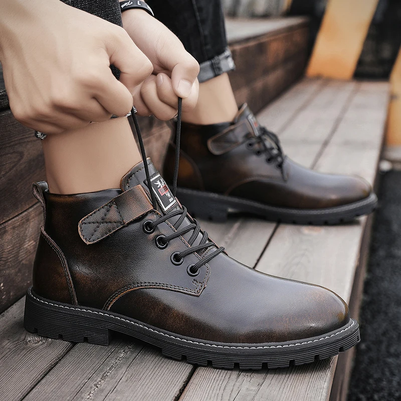 Autumn Men's Fashionable Trendy Lace Up Comfortable High Top Boots High-quality Men's Cowhide Retro Breathable Motorcycle Boots
Autumn Men's Fashionable Trendy Lace Up Comfortable High Top Boots High-quality Men's Cowhide Retro Breathable Motorcycle Boots