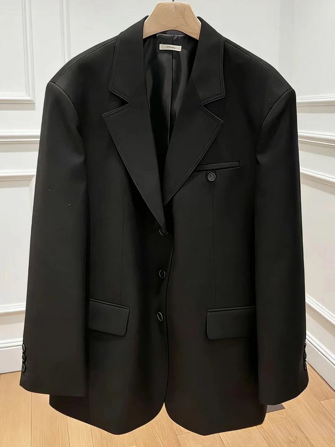High Quality Black Long Sleeve Suit Jacket Women's Casual Loose Fashionable Spring New Style Polyester Fiber Daily Wear
High Quality Black Long Sleeve Suit Jacket Women's Casual Loose Fashionable Spring New Style Polyester Fiber Daily Wear