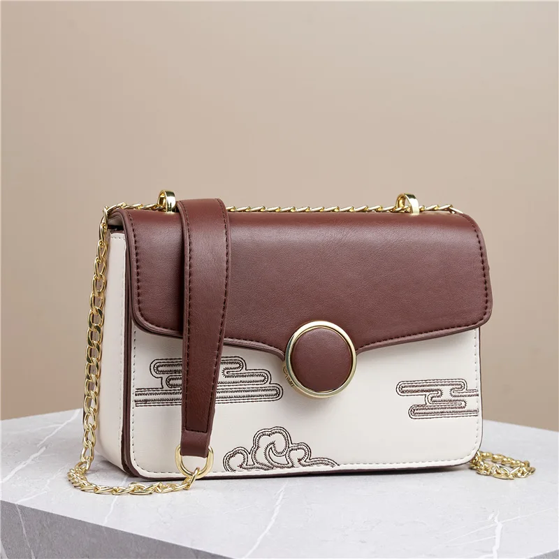 New Casual Femme Small Square Bags Cute Lightweight Girls Single Shoulder Bag Chain Ladies Crossbody Phone Bag Bolsa Feminina
New Casual Femme Small Square Bags Cute Lightweight Girls Single Shoulder Bag Chain Ladies Crossbody Phone Bag Bolsa Feminina