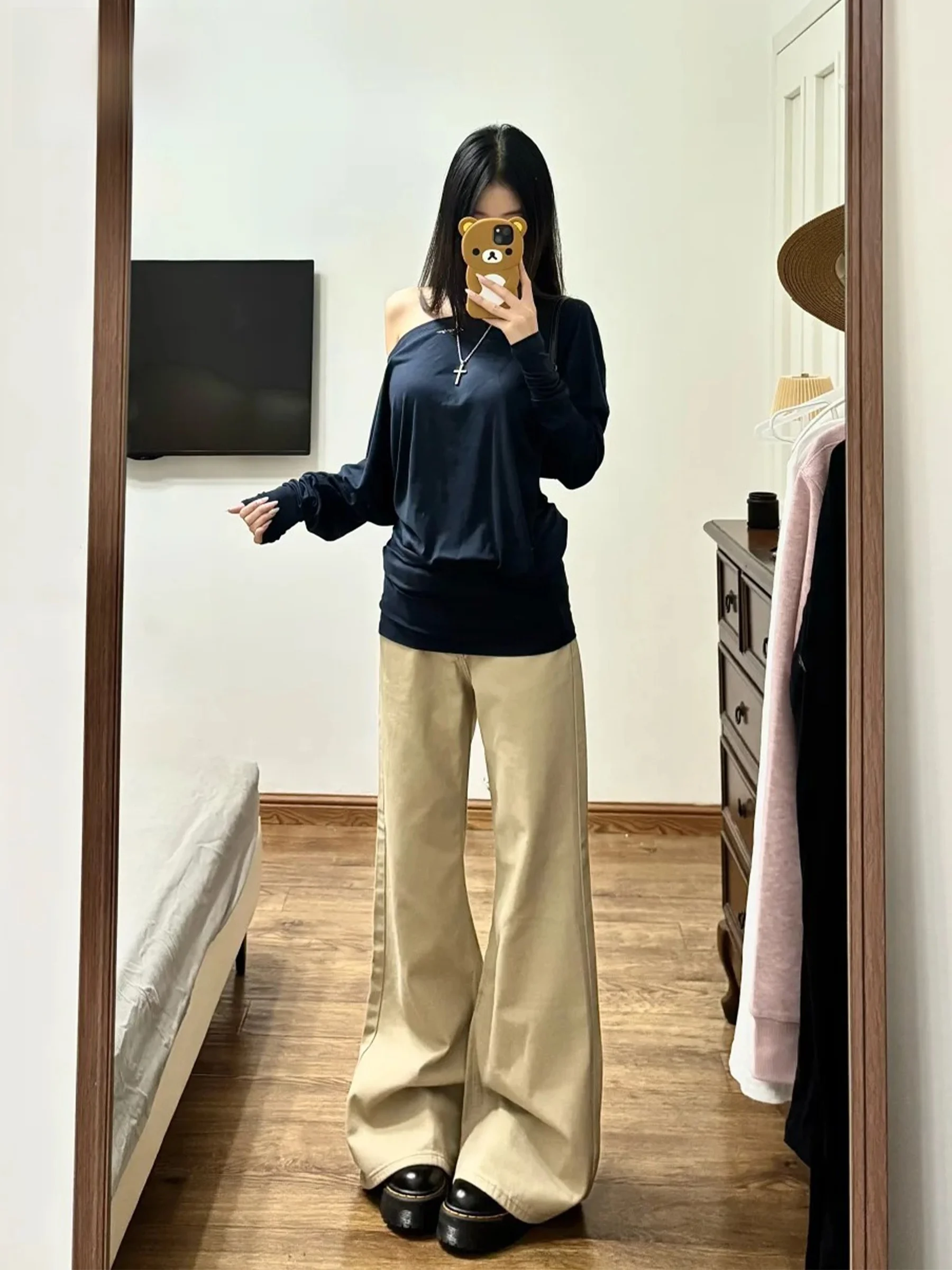 Khaki Retro Low Waist Bell Bottom Jeans Women's New 2026 Summer Spicy Slim Fit Narrow Version Flared Long Pants
Khaki Retro Low Waist Bell Bottom Jeans Women's New 2026 Summer Spicy Slim Fit Narrow Version Flared Long Pants