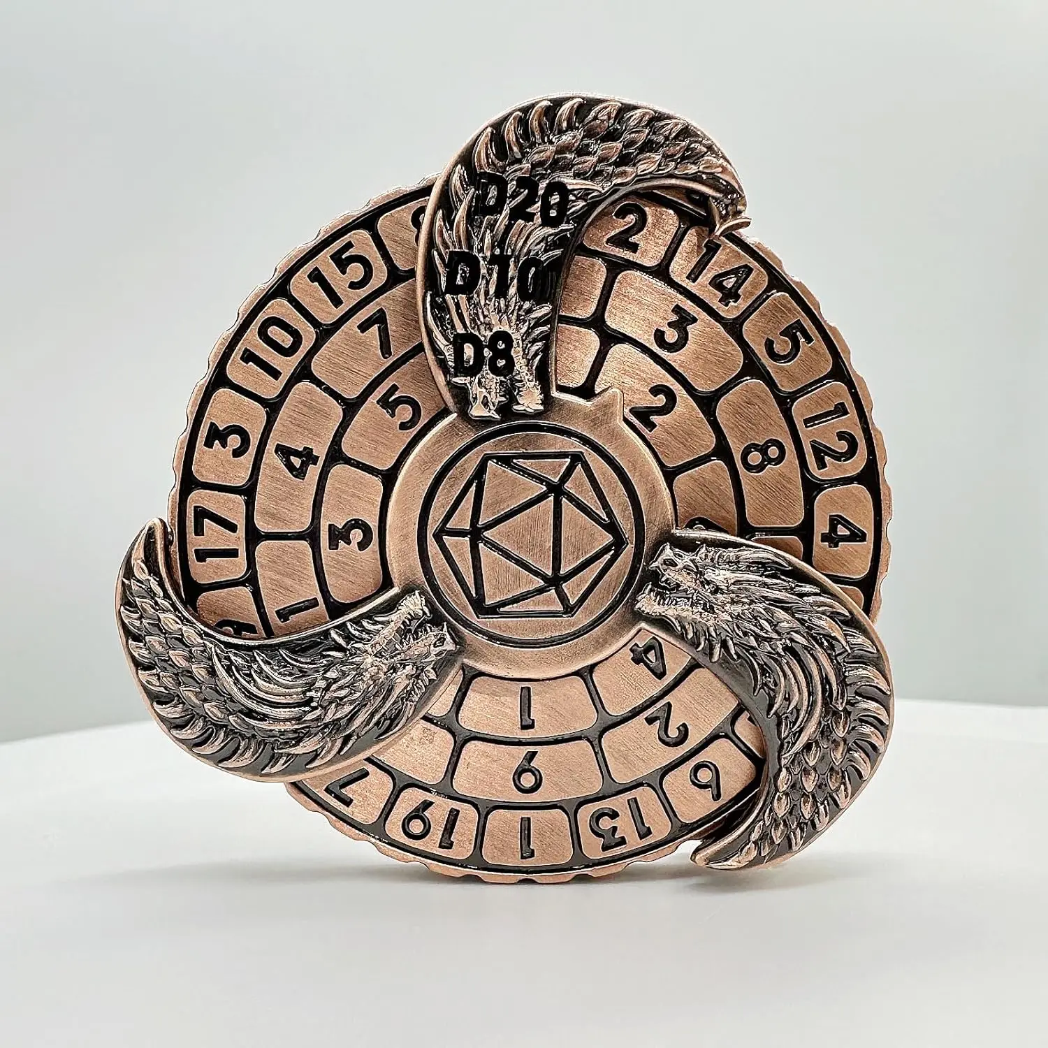 Металлический спиннер-кубик 7-в-1 для ролевых игр D&D, антистресс-игрушка с отделкой под старинную красную медь
Металлический спиннер-кубик 7-в-1 для ролевых игр D&D, антистресс-игрушка с отделкой под старинную красную медь