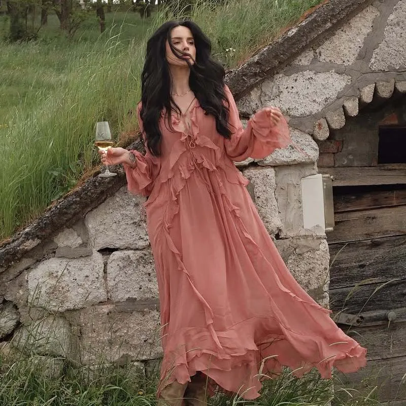 YENKYE 2025 Women Cascade Ruffles Lace Up V Neck Chiffon Long Dresses Full Sleeve A-line Holiday Summer Dress Maxi Vestidos
YENKYE 2025 Women Cascade Ruffles Lace Up V Neck Chiffon Long Dresses Full Sleeve A-line Holiday Summer Dress Maxi Vestidos