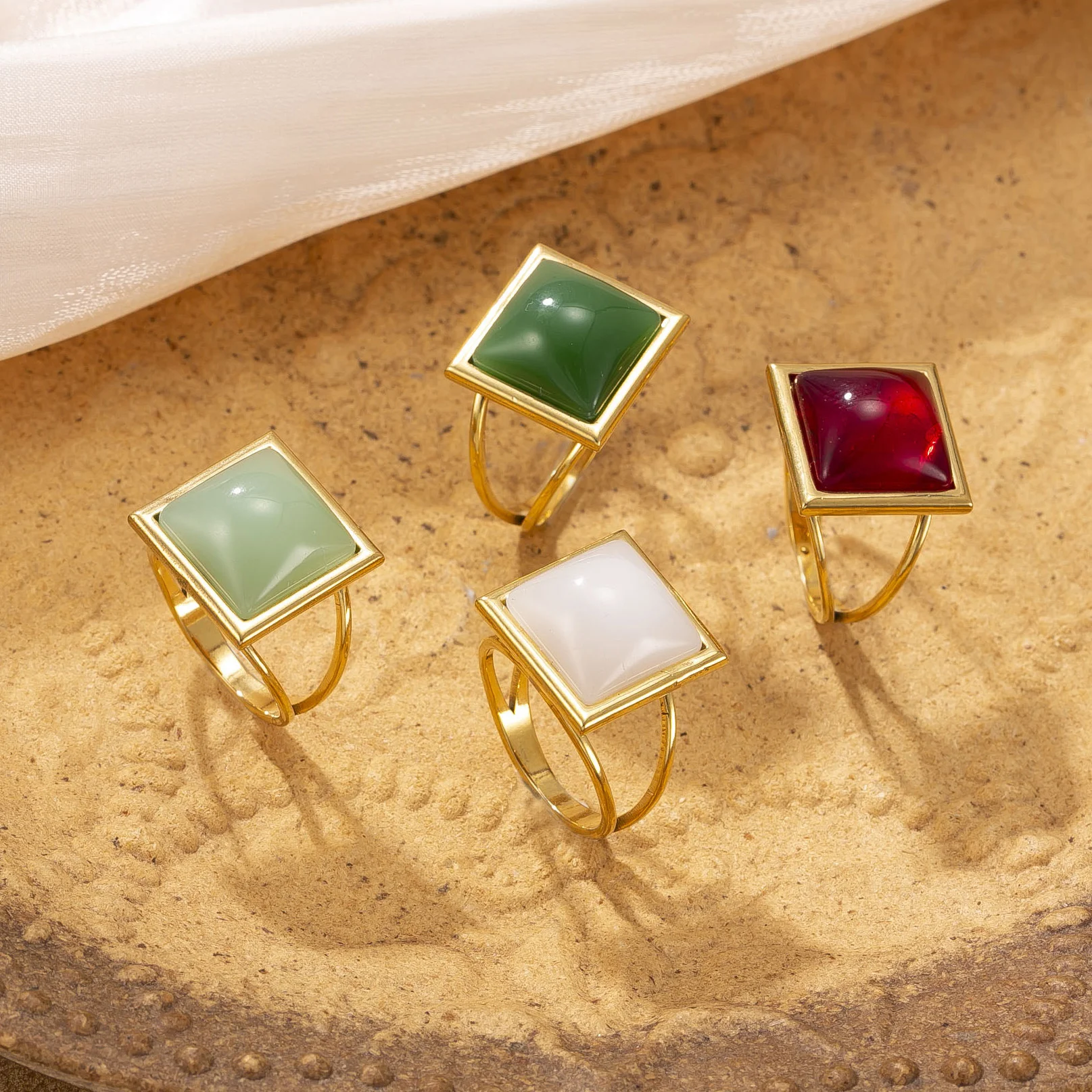 Natural Stone Black Onyx Stone Malachite for Men Gold Color Stainless Steel Stamp Square Ring Punk Stylish Jewelry Gift
Natural Stone Black Onyx Stone Malachite for Men Gold Color Stainless Steel Stamp Square Ring Punk Stylish Jewelry Gift