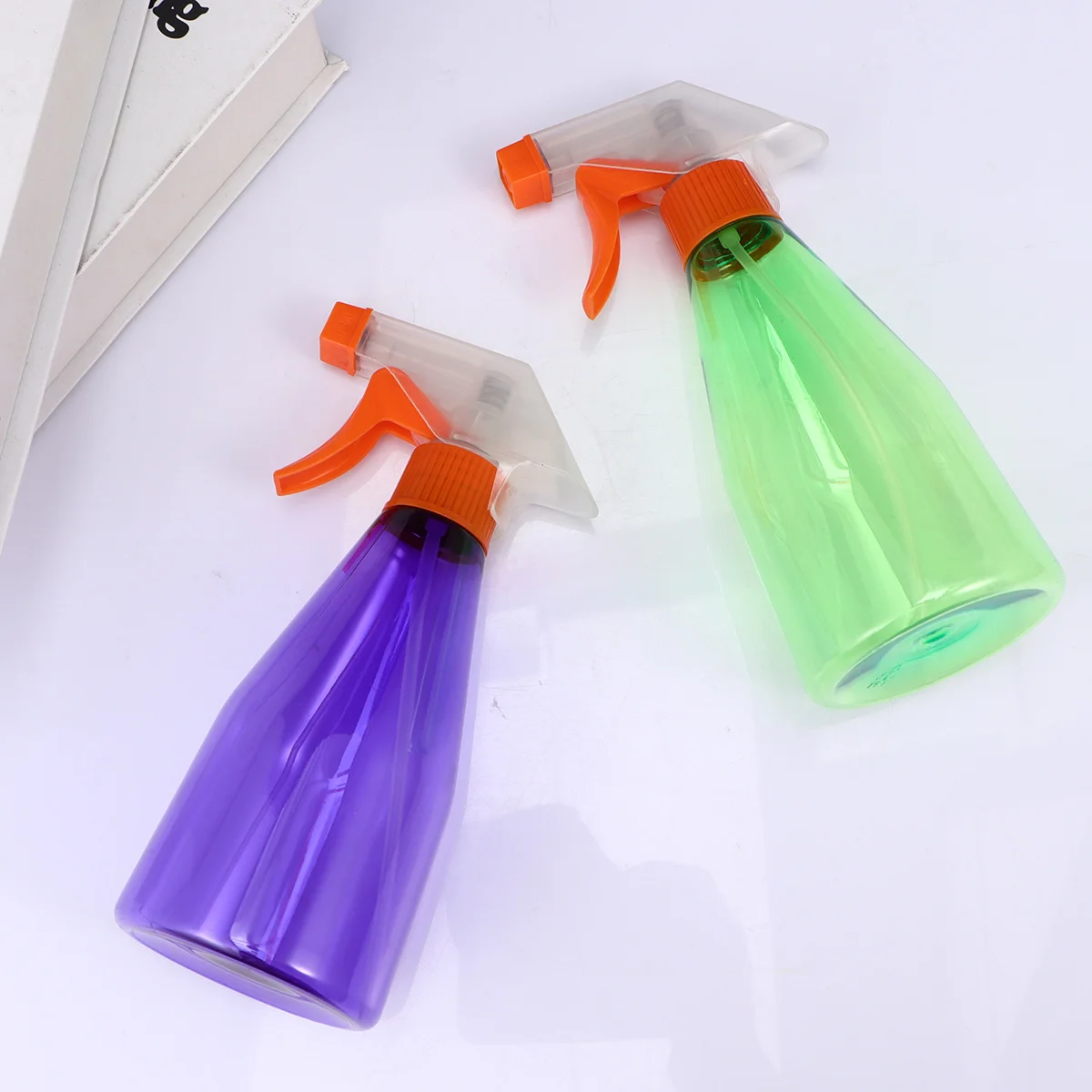 4Pcs 360Ml Plastic Spray Bottles One Hand Pressure Sprayer Conical Style Reusable Storage for Household Garden Use
4Pcs 360Ml Plastic Spray Bottles One Hand Pressure Sprayer Conical Style Reusable Storage for Household Garden Use