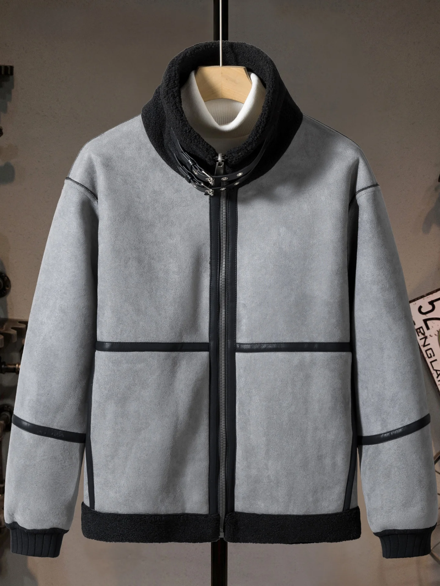 Thiened Warm Particle Fce Cotton Jaet Men's Autumn Winter New Sle Double-sided Wear Lamb Fur Winter Outerwear
Thiened Warm Particle Fce Cotton Jaet Men's Autumn Winter New Sle Double-sided Wear Lamb Fur Winter Outerwear