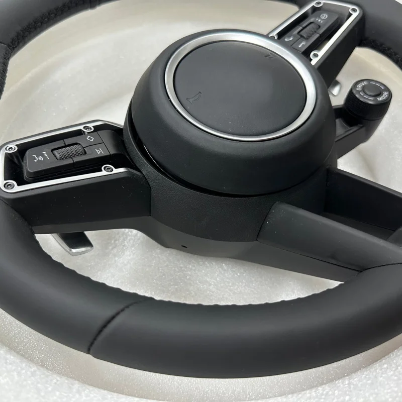For Porsche Panamera (2010-2016) Non-Destructive Modification Carbon Fiber Steering Wheel with Knob
For Porsche Panamera (2010-2016) Non-Destructive Modification Carbon Fiber Steering Wheel with Knob