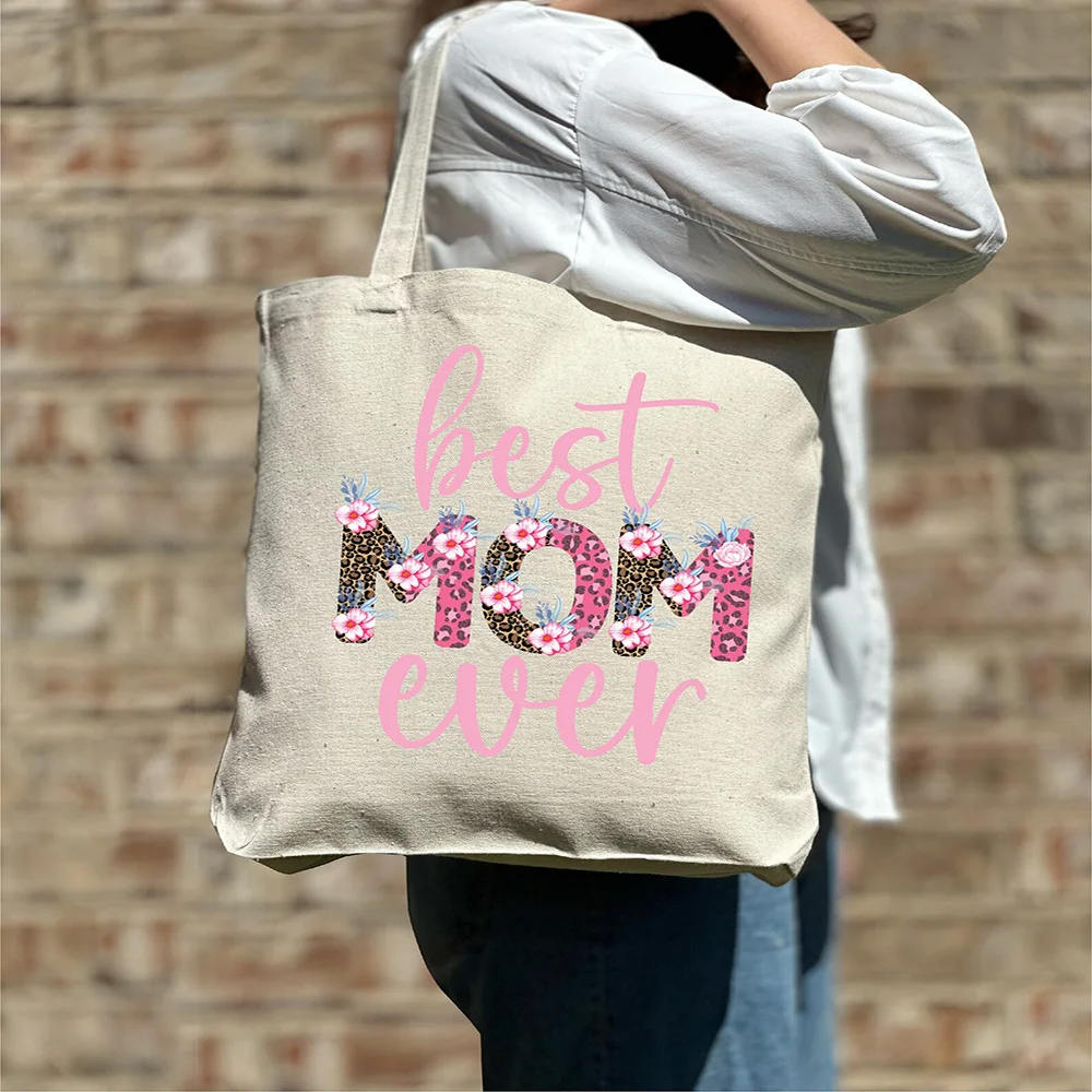 Lightweight Canvas Tote Bag Custom Super Mom Letter Print Personalized Name Bag For Mom Birthday Holiday Daily Use
Lightweight Canvas Tote Bag Custom Super Mom Letter Print Personalized Name Bag For Mom Birthday Holiday Daily Use