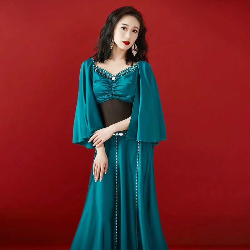 Belly Dance Costume Suit for Women Winter Long Sleeves Skirt and Top Set Female Oriental Dance Clothing Dance Outfit Red Green
Belly Dance Costume Suit for Women Winter Long Sleeves Skirt and Top Set Female Oriental Dance Clothing Dance Outfit Red Green