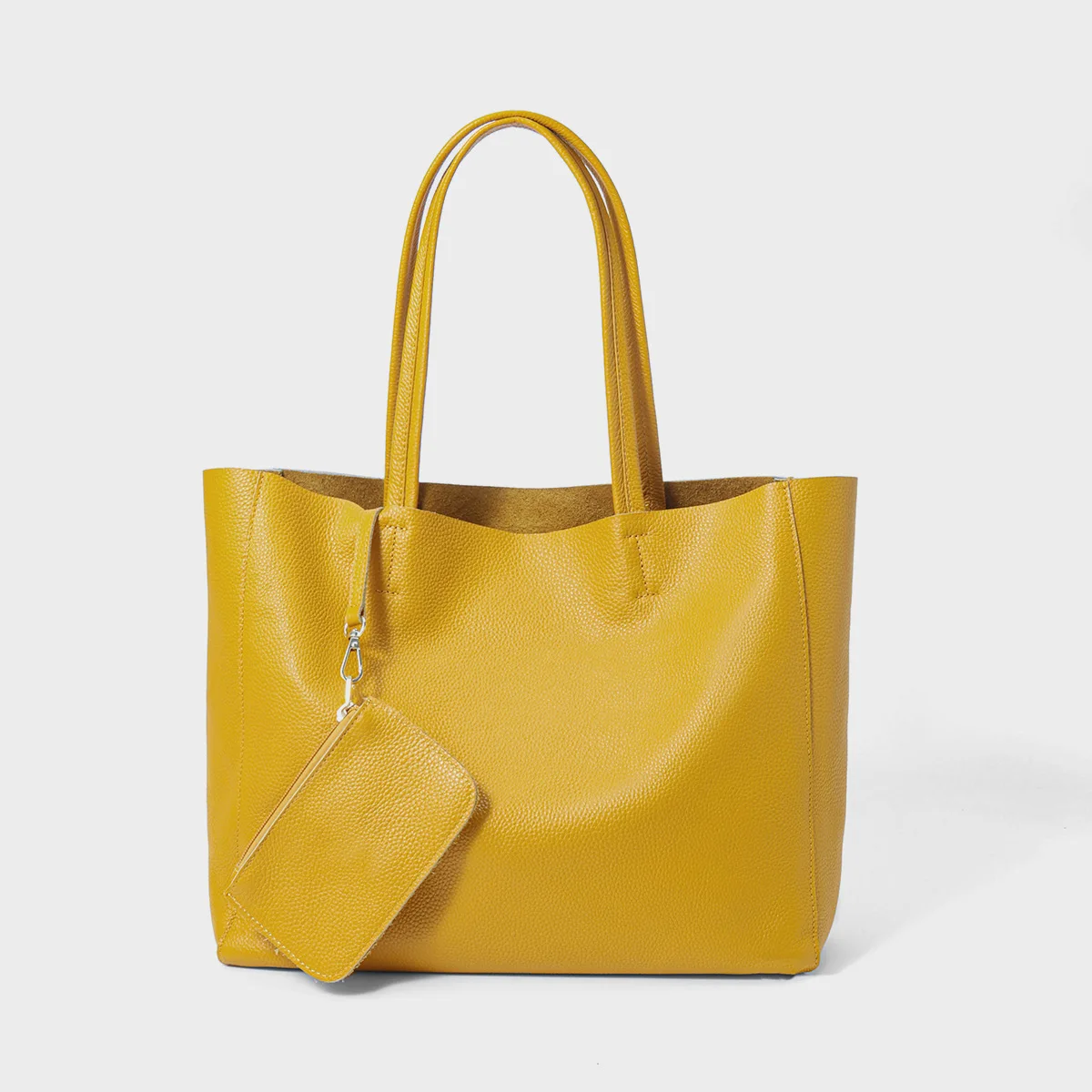 Bag Women's 2026 New Shoulder Bag Large Bag First Layer Cowhide Portable Simple Leather Large Capacity Commuter Tote Bag
Bag Women's 2026 New Shoulder Bag Large Bag First Layer Cowhide Portable Simple Leather Large Capacity Commuter Tote Bag