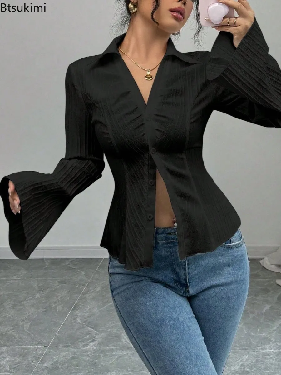 2026 New Women Slim Fit V-neck Bell Sleeve Shirt Spring Suitable for Wearing on Formal Occasions Fashionable and Versatile Style
2026 New Women Slim Fit V-neck Bell Sleeve Shirt Spring Suitable for Wearing on Formal Occasions Fashionable and Versatile Style