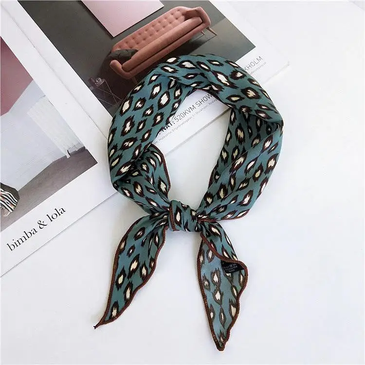 New Style Leopard Print Scarf Women's Small Bow Headband Decorative Silk Scarf Spring Summer New Arrival
New Style Leopard Print Scarf Women's Small Bow Headband Decorative Silk Scarf Spring Summer New Arrival