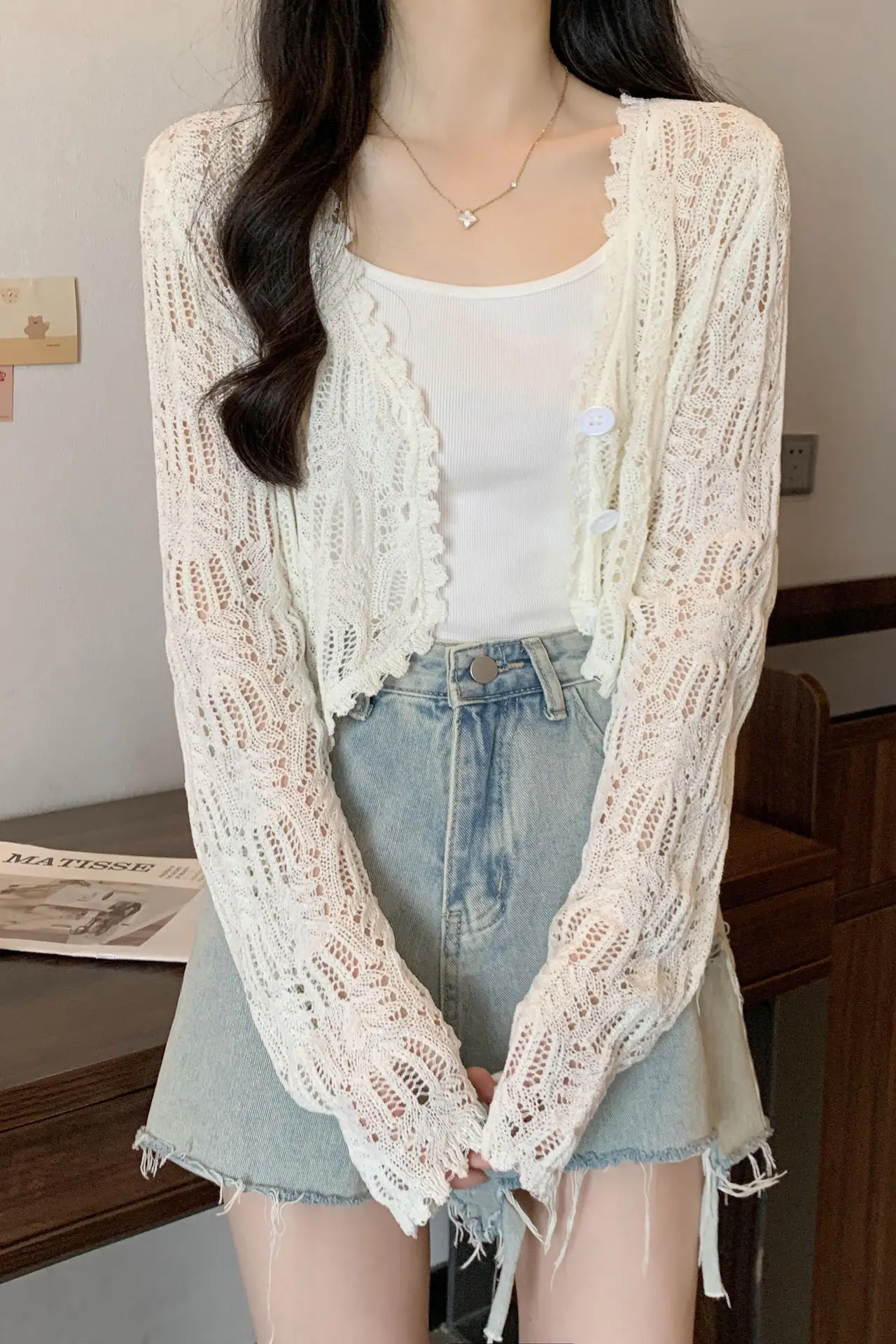 New Cardigan Beach White Summer Cardigan Women Hollow Out Cardigans Crochet Top Summer Shirt Korean Shirts Lace Blouse Z493
New Cardigan Beach White Summer Cardigan Women Hollow Out Cardigans Crochet Top Summer Shirt Korean Shirts Lace Blouse Z493