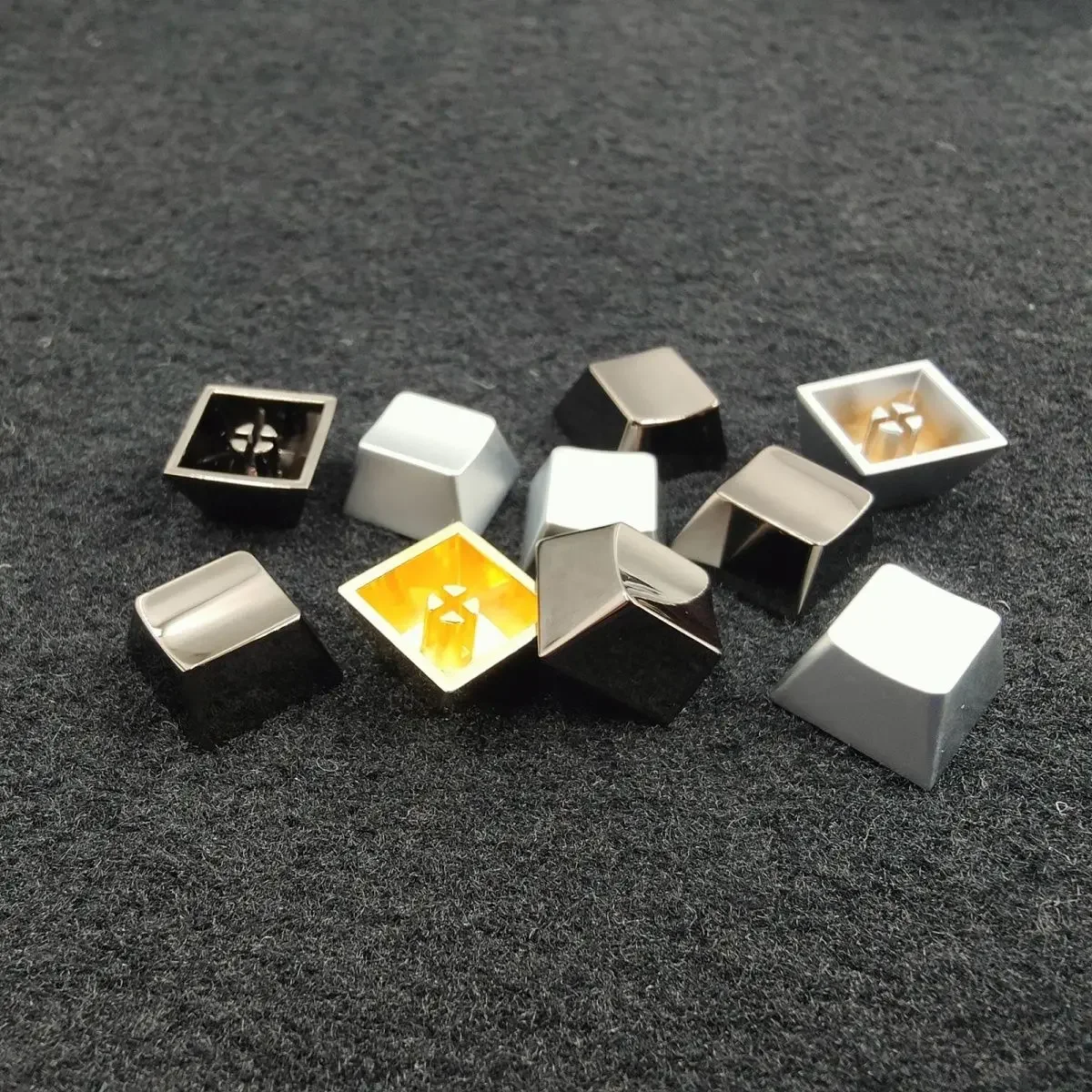 No engraving simplicity, zinc alloy keycap R4 original height, mechanical keyboard keycap
No engraving simplicity, zinc alloy keycap R4 original height, mechanical keyboard keycap