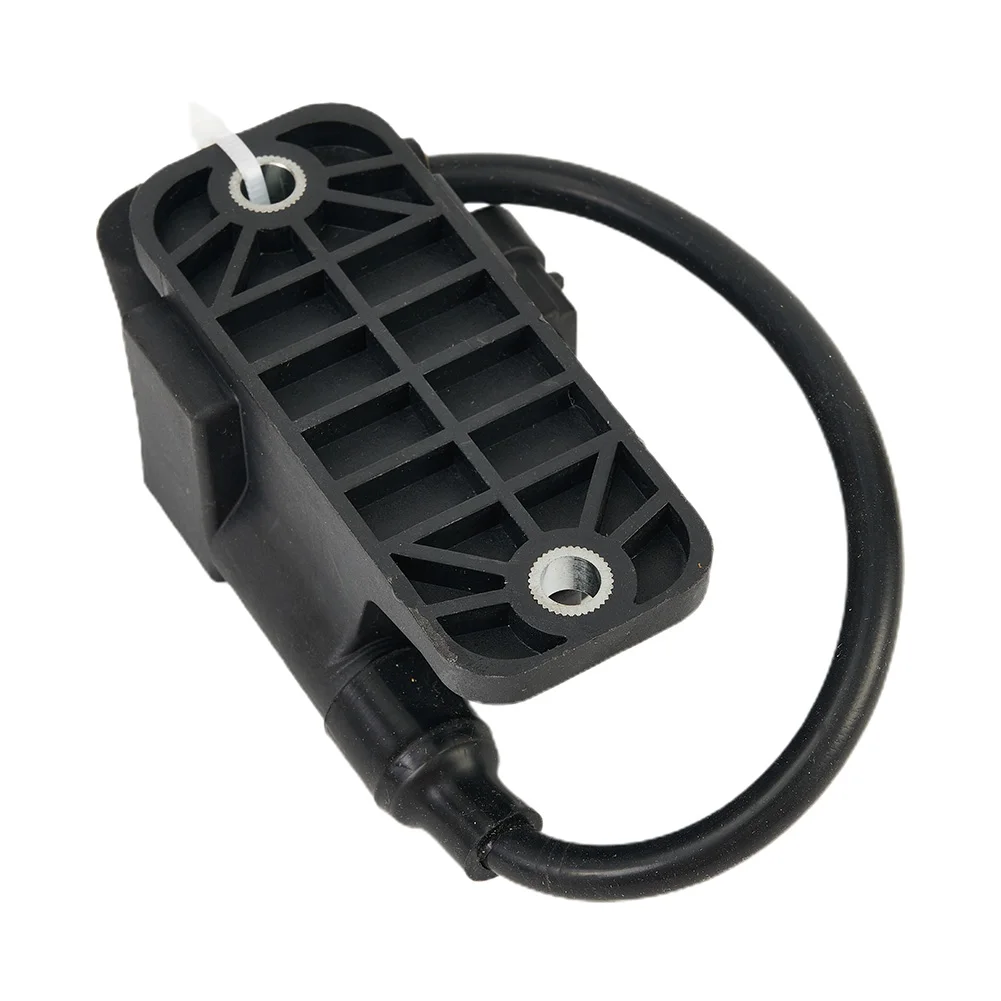 Practical Ignition Coil 2/3/4/6 Cyl 827509A10 827509T7 AMW-3454 Accessories Black Boat Parts Components Engine For Mercury
Practical Ignition Coil 2/3/4/6 Cyl 827509A10 827509T7 AMW-3454 Accessories Black Boat Parts Components Engine For Mercury