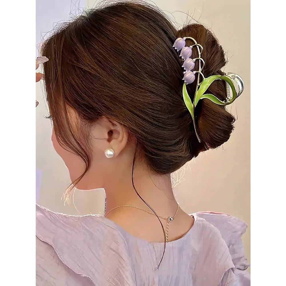 1pc Alloy Lily Shaped Hair Claw,Flower Claw Valentine's Day Valentines Claw Clips Hair Clips Hair Jaw Clip Hair Clamps Hair Clutch Hair Catcher Clip, Beach Accessories Fall Winter Hair Accessories For Women For Vacation Outfits Woman Valentines Gift Summe
1pc Alloy Lily Shaped Hair Claw,Flower Claw Valentine's Day Valentines Claw Clips Hair Clips Hair Jaw Clip Hair Clamps Hair Clutch Hair Catcher Clip, Beach Accessories Fall Winter Hair Accessories For Women For Vacation Outfits Woman Valentines Gift Summe