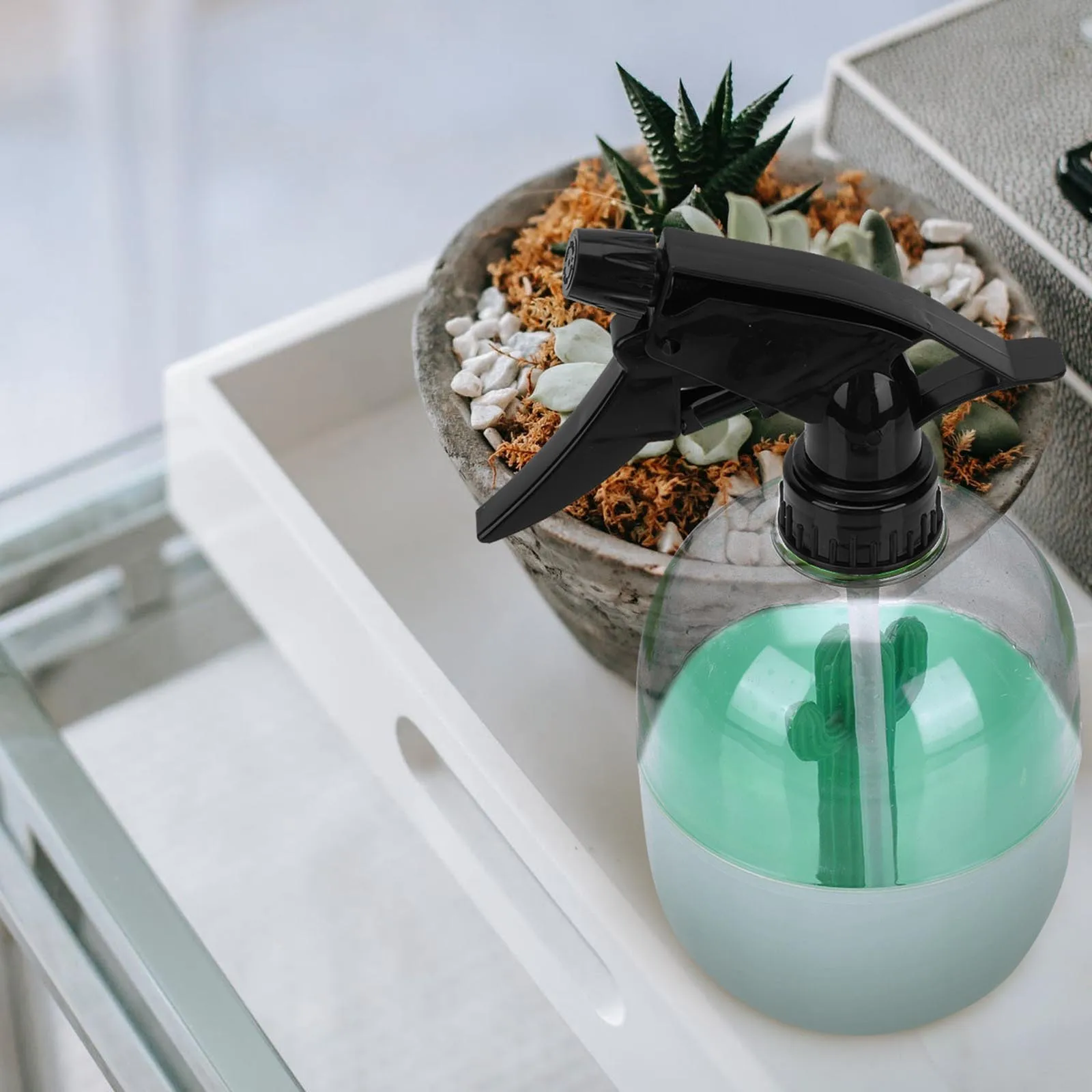 Garden Watering Can Durable Plastic Sprayer Portable Tool for Plants Flowers Long Life Wear Resistant Easy Use Balcony Park
Garden Watering Can Durable Plastic Sprayer Portable Tool for Plants Flowers Long Life Wear Resistant Easy Use Balcony Park