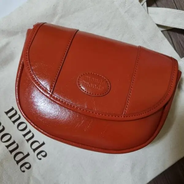 Korean Japanese Iuencer Favorite Women's Saddle Bag f Moon Crossbody oulder Bag Leather Handbag Universal Faion
Korean Japanese Iuencer Favorite Women's Saddle Bag f Moon Crossbody oulder Bag Leather Handbag Universal Faion