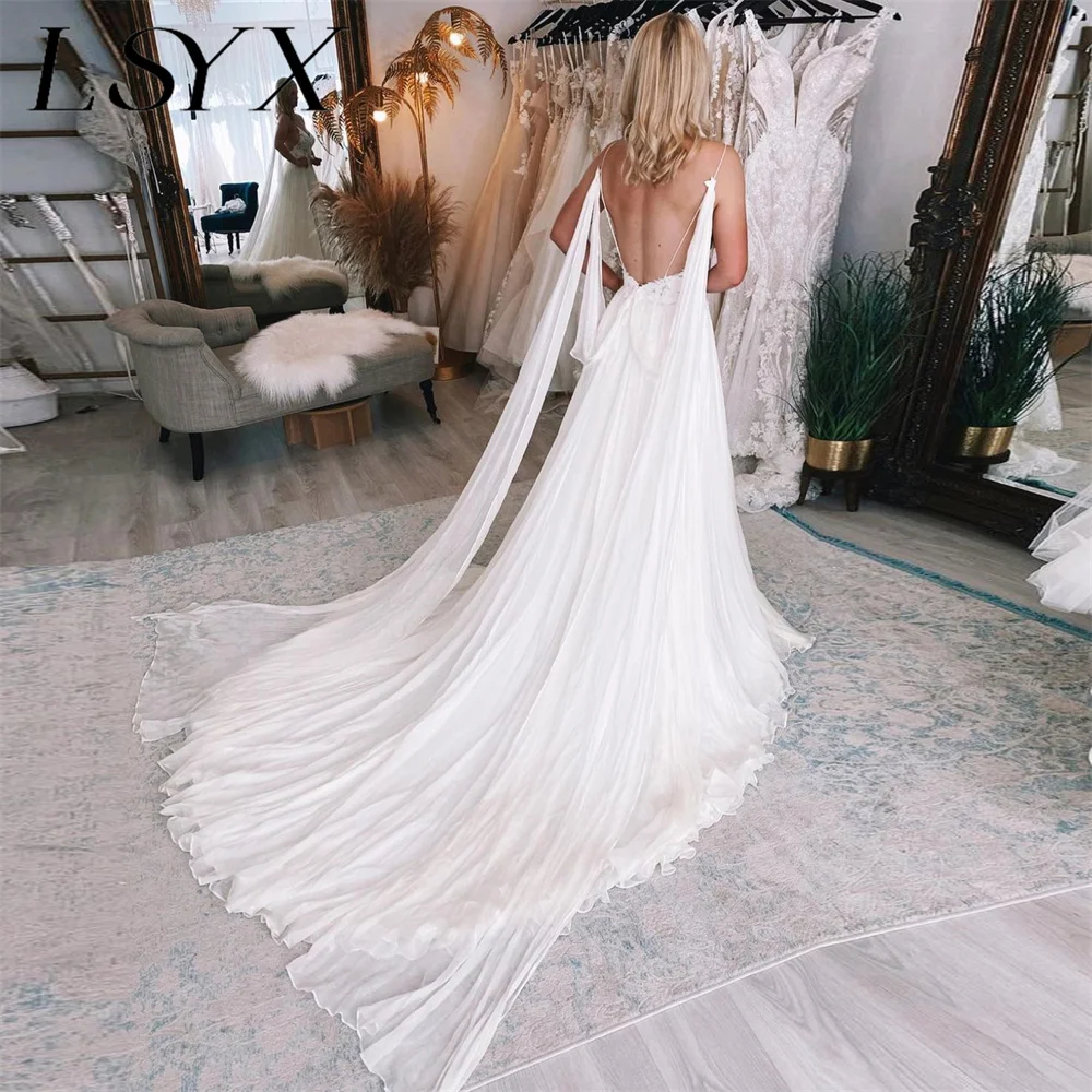 LSYX V-Neck Sleeveless Spaghetti Straps Appliques A-Line Chiffon Wedding Dress Open Back High Side Slit Bridal Gown Custom Made
LSYX V-Neck Sleeveless Spaghetti Straps Appliques A-Line Chiffon Wedding Dress Open Back High Side Slit Bridal Gown Custom Made