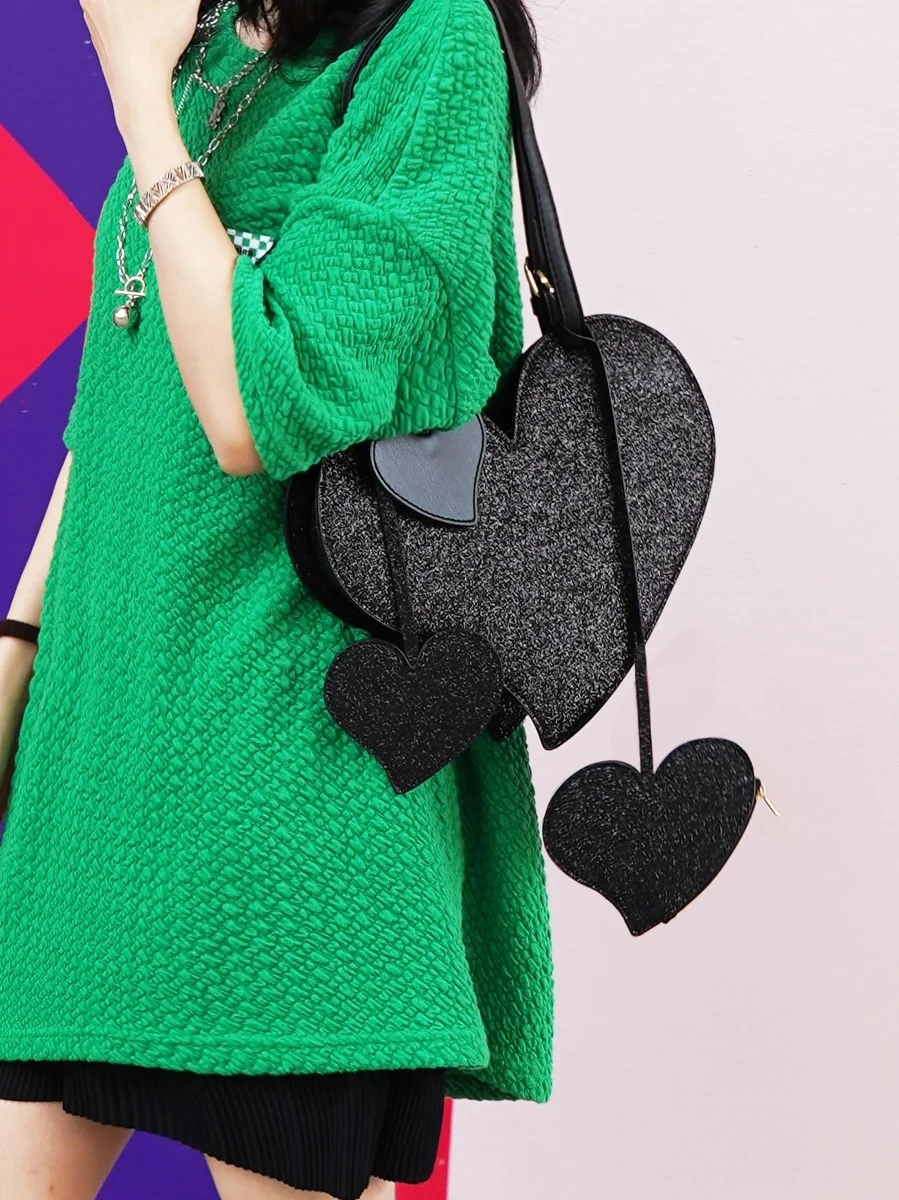 Pink Heart Shaped Design Cute Underarm Bag Casual JK Single Shoulder Bag Crossbody Handbag Lolita PU Leather Sweet Lady Style
Pink Heart Shaped Design Cute Underarm Bag Casual JK Single Shoulder Bag Crossbody Handbag Lolita PU Leather Sweet Lady Style