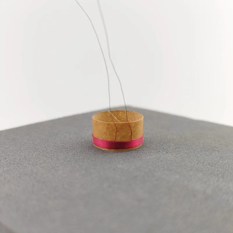 13.3mm / 13.3 cores Pure paper red high-frequency voice coil 4 ohms
13.3mm / 13.3 cores Pure paper red high-frequency voice coil 4 ohms